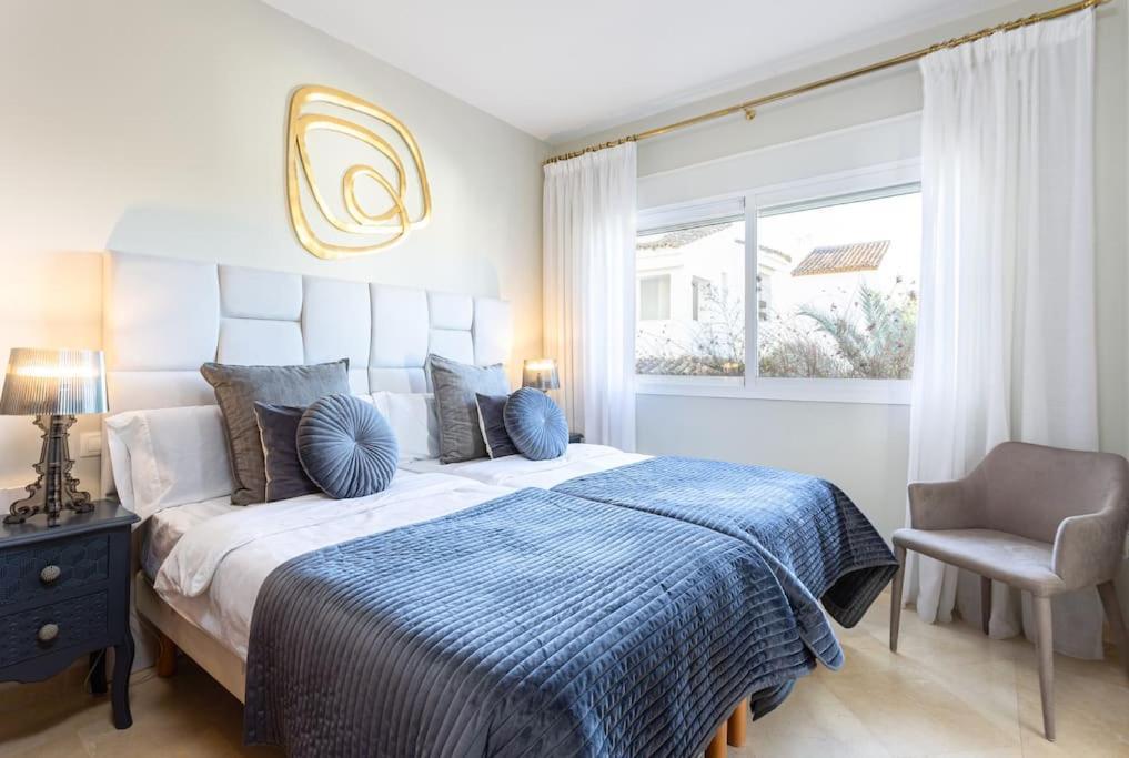 Luxuary Beachside 3Br Apartment ! Естепона Екстер'єр фото